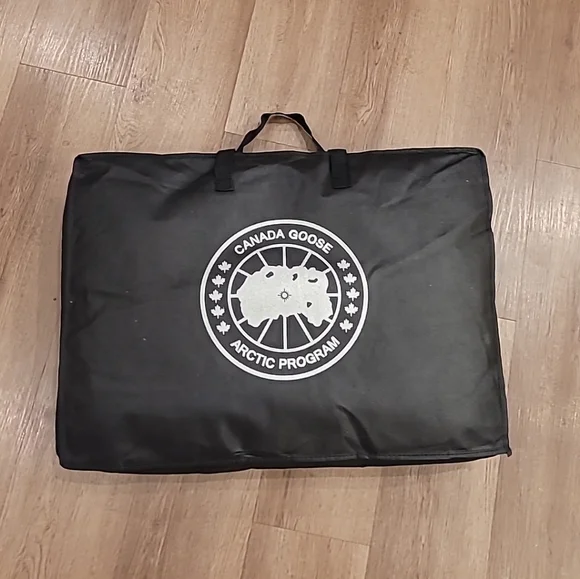 Canada Goose XXL Black Expedition Parka Fusion Fit Heritage WITH TAGS Coyote Fur - Picture 16 of 16